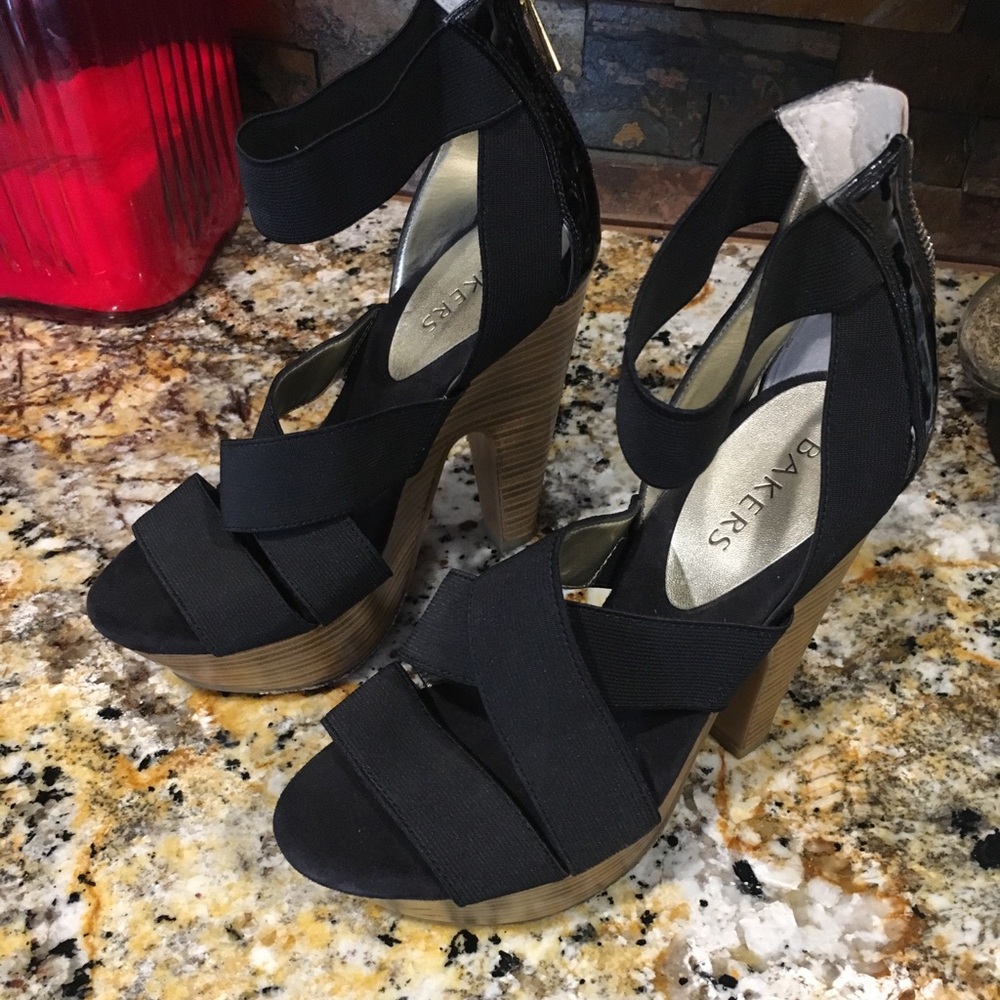 Women’s heels size 7.5